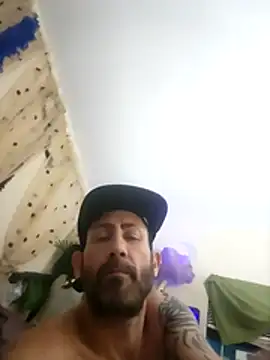 Snapshot of ItalianPapiDripDrip chatting on December 2, 2025, 10:42 am ItalianPapiDripDrip online show from December 2, 2025, 10:42 am