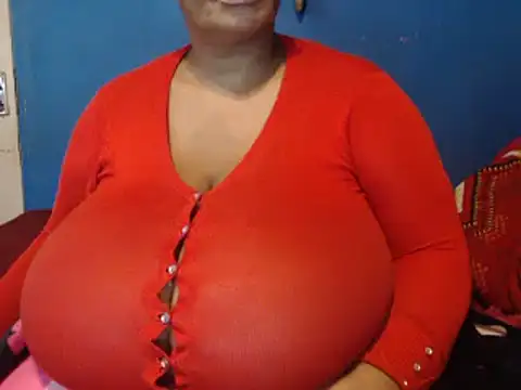 CUTEFIRMMELONSS online show from February 20, 2025, 8:47 pm