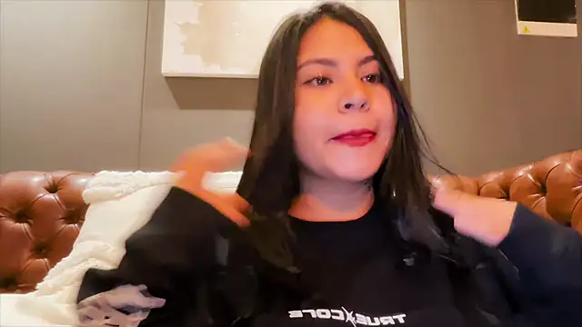 Youlittlepervertt  online show from February 23, 2026, 2:31 am