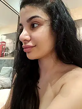 Samira30 online show from March 7, 2025, 11:40 am