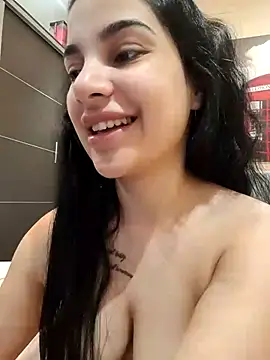 Samira30 online show from March 13, 2025, 12:02 pm