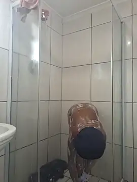 Snapshot of Shaniko89 chatting on March 7, 2025, 6:35 am Shaniko89 online show from March 7, 2025, 6:35 am