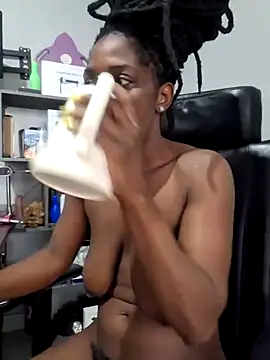 Snapshot of Shaniko89 chatting on March 16, 2025, 5:58 am Shaniko89 online show from March 16, 2025, 5:58 am