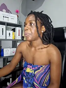 Snapshot of Shaniko89 chatting on March 17, 2025, 1:35 am Shaniko89 online show from March 17, 2025, 1:35 am