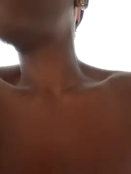 Snapshot of Shaniko89 chatting on March 23, 2025, 12:47 am Shaniko89 online show from March 23, 2025, 12:47 am