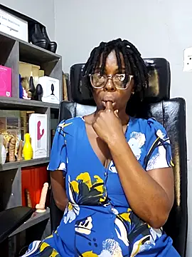 Shaniko89 online show from March 12, 2026, 9:37 am