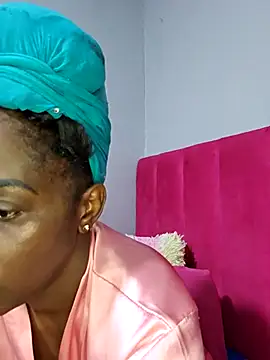 Shaniko89 online show from April 13, 2026, 12:27 am