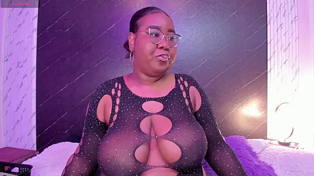 Darnellqueen online show from September 11, 2025, 3:28 am