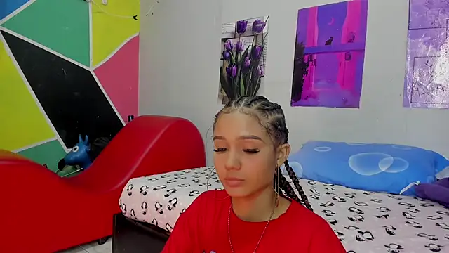 MarianaManzur online show from March 15, 2025, 7:59 pm