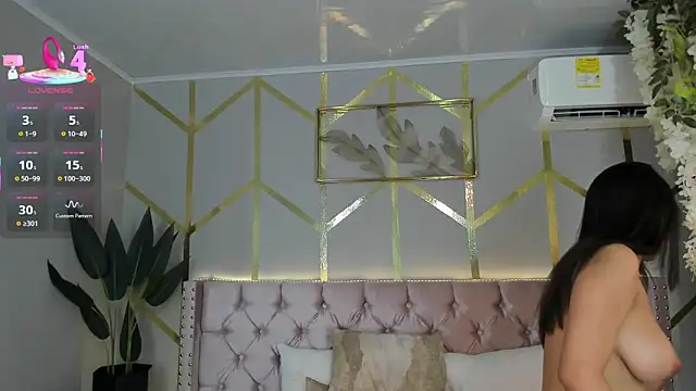 Snapshot of candy_beck chatting on March 15, 2025, 4:32 pm candy beck online show from March 15, 2025, 4:32 pm