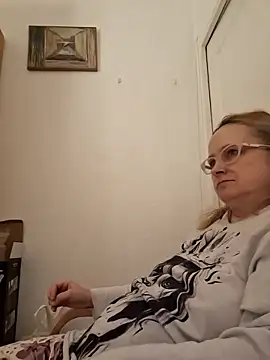 She-devilx online show from January 7, 2026, 6:54 pm