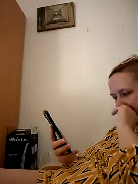 She-devilx online show from March 22, 2026, 9:40 pm