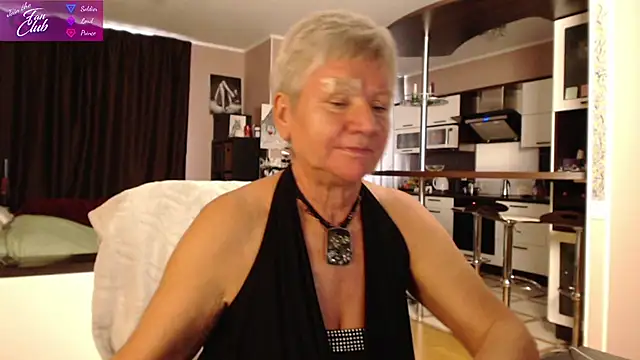 Snapshot of roxana_brooks chatting on December 13, 2024, 11:13 am roxana brooks online show from December 13, 2024, 11:13 am