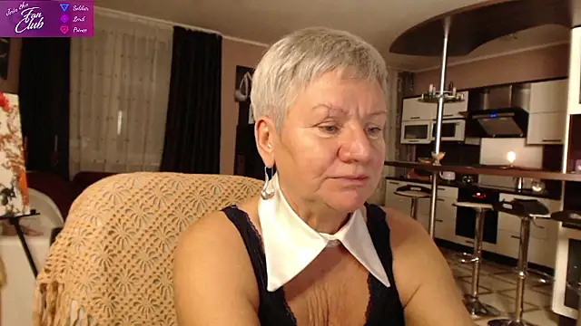 Snapshot of roxana_brooks chatting on January 18, 2025, 6:10 pm roxana brooks online show from January 18, 2025, 6:10 pm