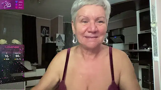 Snapshot of roxana_brooks chatting on January 26, 2025, 5:13 pm roxana brooks online show from January 26, 2025, 5:13 pm