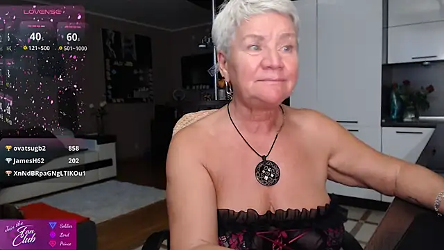 roxana brooks online show from July 19, 2026, 7:06 pm