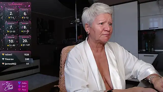 roxana brooks online show from July 30, 2026, 7:13 pm