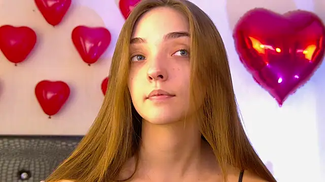 VirginieCruz online show from February 15, 2025, 5:51 am