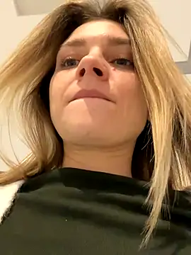 ValenciaShock online show from October 29, 2025, 6:59 am