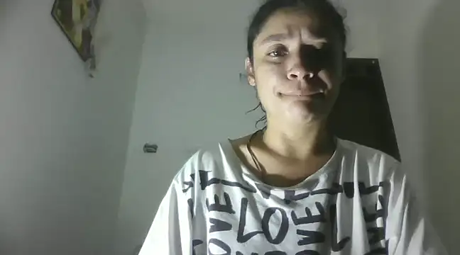 Snapshot of TamaraNauthy chatting on January 15, 2025, 1:12 am TamaraNauthy online show from January 15, 2025, 1:12 am