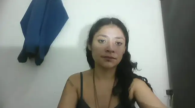 Snapshot of TamaraNauthy chatting on February 8, 2025, 2:49 pm TamaraNauthy online show from February 8, 2025, 2:49 pm