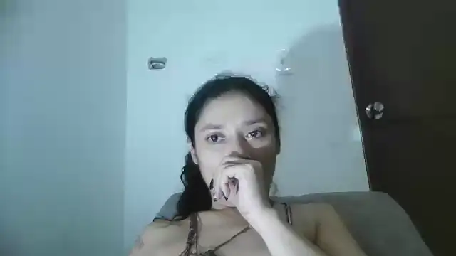 Snapshot of TamaraNauthy chatting on March 1, 2025, 4:00 pm TamaraNauthy online show from March 1, 2025, 4:00 pm