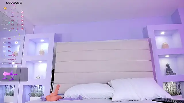Snapshot of Isabella_Daniell chatting on September 16, 2025, 3:51 am Isabella Daniell online show from September 16, 2025, 3:51 am