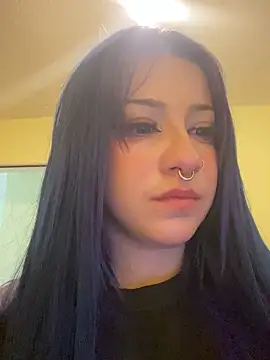 Lucygothic online show from February 21, 2025, 3:10 pm