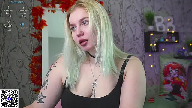 Moon Valkyrie online show from October 22, 2025, 9:42 am