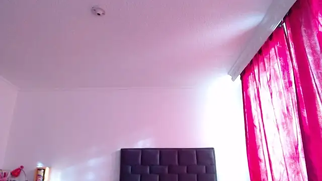 Snapshot of VALERY_MEER chatting on July 22, 2026, 12:08 pm VALERY MEER online show from July 22, 2026, 12:08 pm