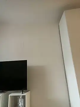 Snapshot of OdriOlsens chatting on December 16, 2024, 11:01 am OdriOlsens online show from December 16, 2024, 11:01 am