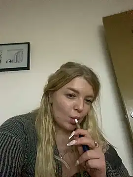 Snapshot of OdriOlsens chatting on December 26, 2024, 2:33 am OdriOlsens online show from December 26, 2024, 2:33 am