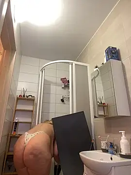 Snapshot of OdriOlsens chatting on January 25, 2025, 2:25 pm OdriOlsens online show from January 25, 2025, 2:25 pm