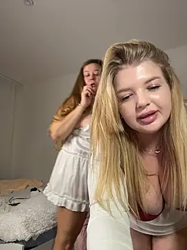 Snapshot of OdriOlsens chatting on December 22, 2025, 2:14 pm OdriOlsens online show from December 22, 2025, 2:14 pm