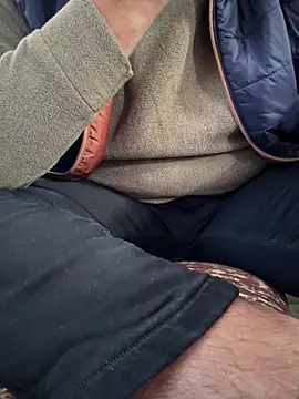 debu46 online show from December 19, 2024, 9:18 am