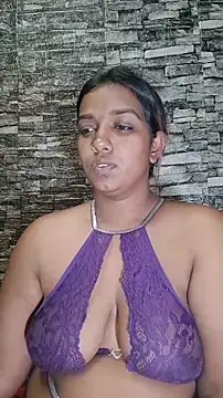 Xindias fantasyX online show from November 26, 2025, 5:58 pm