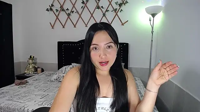 naughty girl 4u online show from March 1, 2026, 12:56 am