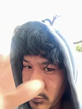 juniiorre online show from September 15, 2025, 8:03 am