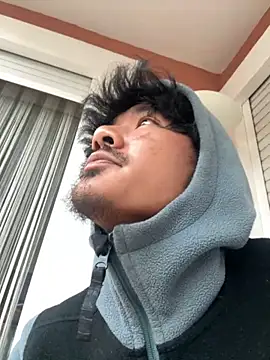 juniiorre online show from November 16, 2025, 9:26 am