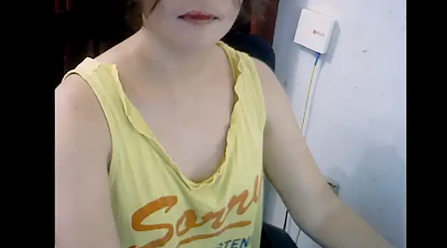 makemefallin online show from December 10, 2024, 2:50 pm