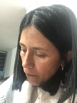 sharoon cheerry online show from February 25, 2025, 1:09 am