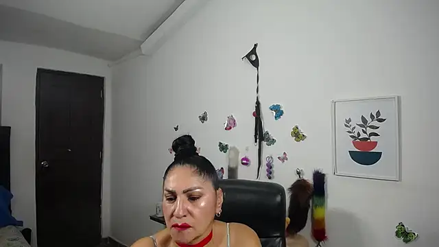 mature bigboobs10 online show from February 4, 2026, 3:56 am