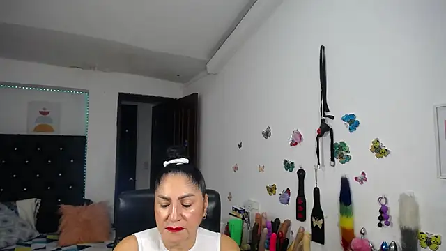 mature bigboobs10 online show from June 21, 2026, 4:15 am