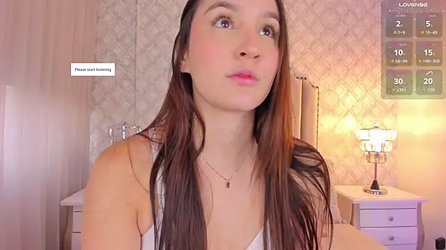 Pia Johnson  online show from October 16, 2025, 11:33 am