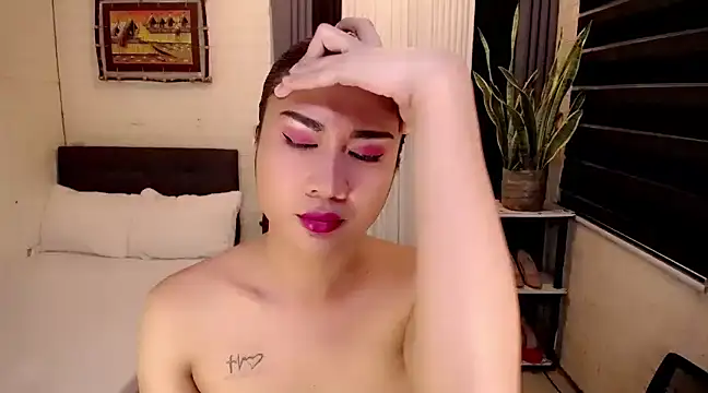 Snapshot of Yesha_harper chatting on December 18, 2024, 6:03 pm Yesha harper online show from December 18, 2024, 6:03 pm