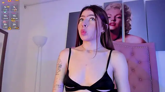 Jade20  online show from December 19, 2024, 9:17 pm