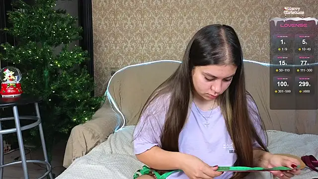 twobabesweet online show from December 14, 2024, 11:18 am