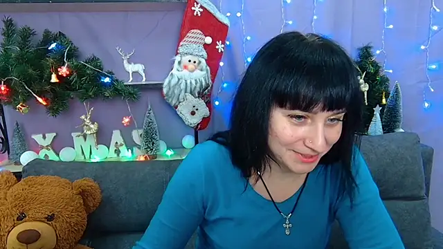 NinaFlawlees online show from December 5, 2024, 7:49 pm