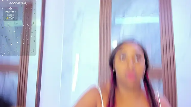 HannyMansonh online show from October 11, 2025, 3:28 am