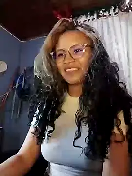 Hathorlove online show from January 3, 2025, 7:29 pm